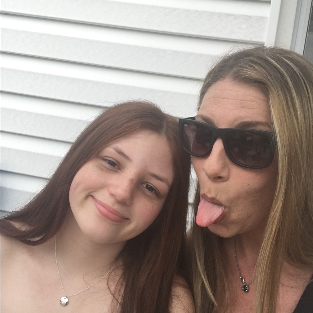 Meet your Posher, Lindsay